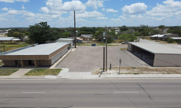 206 S Norton St, freer, Texas 78357, 1 Room Rooms,2 BathroomsBathrooms,Commercial retail/office,For Sale,206 S Norton St,20232496