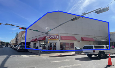 611 Salinas Ave, LAREDO, Texas 78040, 6 Rooms Rooms,4 BathroomsBathrooms,Commercial retail/office,For Sale,611 Salinas Ave,20240057