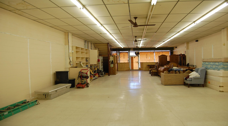 1318 Iturbide St, LAREDO, Texas 78040, ,1 BathroomBathrooms,Commercial retail/office,For Sale,1318 Iturbide St,20240391