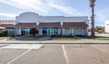 6410 McPherson Rd, LAREDO, Texas 78041, 1 Room Rooms,4 BathroomsBathrooms,Commercial retail/office,For Sale,6410 McPherson Rd,20240439