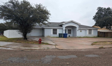 9113 Snow Falls Dr, Laredo, Texas 78045-8376, 3 Bedrooms Bedrooms, 6 Rooms Rooms,2 BathroomsBathrooms,Residential,For Rent,9113 Snow Falls Dr,20240697