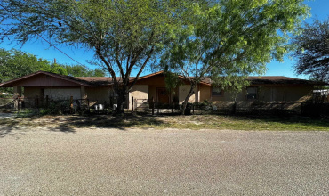 2818 Hinnant Ave., Mirando, Texas 78369, 4 Bedrooms Bedrooms, 8 Rooms Rooms,2 BathroomsBathrooms,Residential,For Sale,2818 Hinnant Ave.,20241384