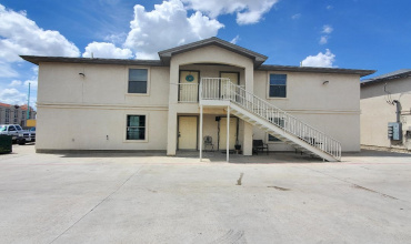 412 Hilltop Rd, LAREDO, Texas 78041, 2 Bedrooms Bedrooms, 4 Rooms Rooms,1 BathroomBathrooms,Residential,For Rent,412 Hilltop Rd,20242219