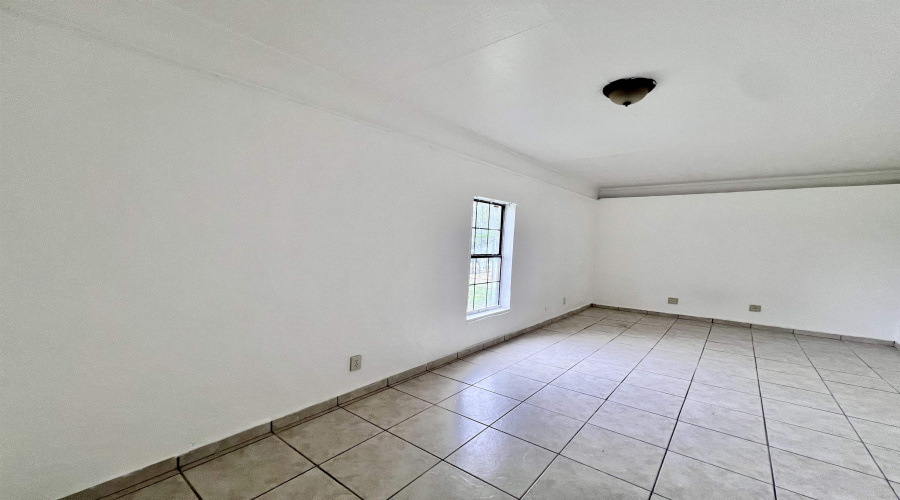 231 Segovia Dr, Laredo, Texas 78046, 4 Bedrooms Bedrooms, 9 Rooms Rooms,2 BathroomsBathrooms,Residential,For Sale,231 Segovia Dr,20243024