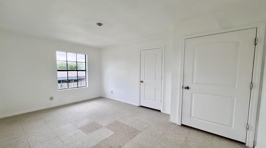 231 Segovia Dr, Laredo, Texas 78046, 4 Bedrooms Bedrooms, 9 Rooms Rooms,2 BathroomsBathrooms,Residential,For Sale,231 Segovia Dr,20243024