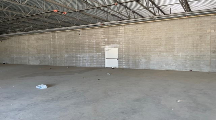12602 Mines Rd, Laredo, Texas 78045, 1 Room Rooms,Commercial retail/office,For Rent,12602 Mines Rd,20244029