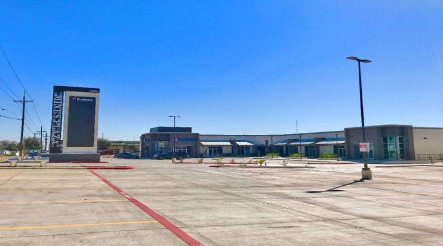 12602 Mines Rd, Laredo, Texas 78045, 1 Room Rooms,Commercial retail/office,For Rent,12602 Mines Rd,20244030