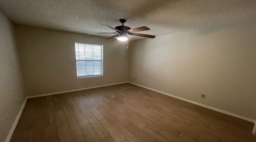 511 Shiloh Dr, LAREDO, Texas 78045, 1 Bedroom Bedrooms, 4 Rooms Rooms,1 BathroomBathrooms,Residential,For Rent,511 Shiloh Dr,20244370