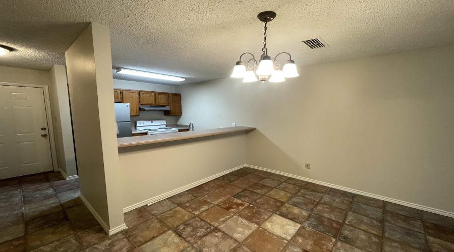 511 Shiloh Dr, LAREDO, Texas 78045, 1 Bedroom Bedrooms, 4 Rooms Rooms,1 BathroomBathrooms,Residential,For Rent,511 Shiloh Dr,20244370