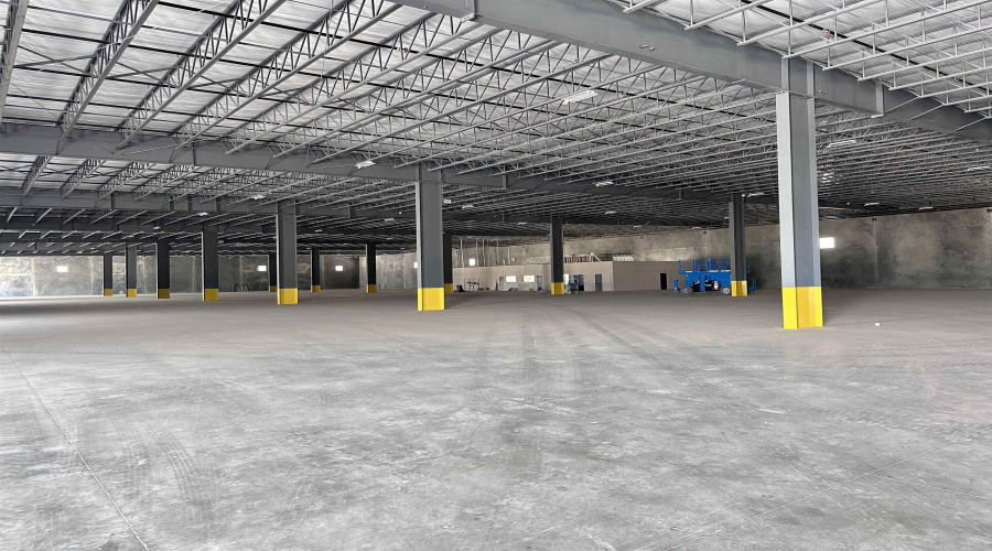 172 E Interamerica Blvd, Laredo, Texas 78045, 1 Bedroom Bedrooms, 51 Rooms Rooms,2 BathroomsBathrooms,Commercial/industrial,For Rent,172 E Interamerica Blvd,20244410