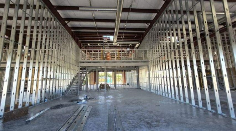 405 Crossroads St, Laredo, Texas 78045, 6 Rooms Rooms,1 BathroomBathrooms,Commercial retail/office,For Rent,405 Crossroads St,20244968