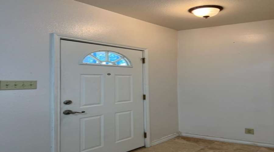 1602 Jacaman Rd, LAREDO, Texas 78041, 3 Bedrooms Bedrooms, 5 Rooms Rooms,2 BathroomsBathrooms,Residential,For Rent,1602 Jacaman Rd,20250058