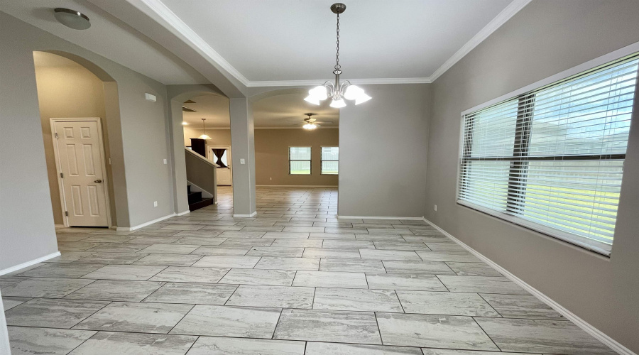 303 Rockpile Creek Ln, Laredo, Texas 78045, 5 Bedrooms Bedrooms, 9 Rooms Rooms,3 BathroomsBathrooms,Residential,For Sale,303 Rockpile Creek Ln,20250160