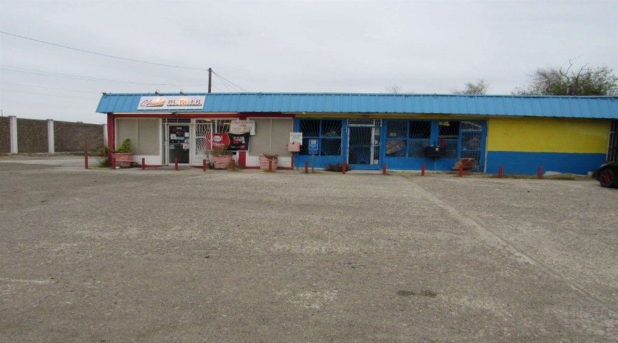 3810 E Saunders St, Laredo, Texas 78041-7644, 1 Room Rooms,4 BathroomsBathrooms,Commercial retail/office,For Sale,3810 E Saunders St,20250237