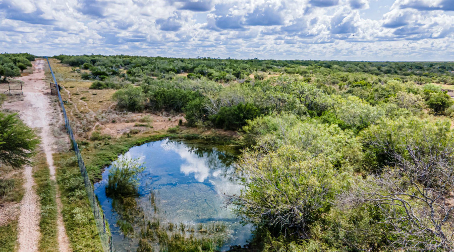 25998 State Hwy 359, Bruni, Texas 78344, 1 Bedroom Bedrooms, ,3 BathroomsBathrooms,Commercial/industrial,For Sale,25998 State Hwy 359,20250301