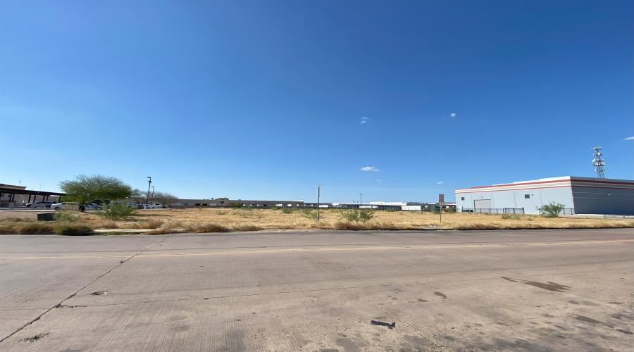 502 Crossroads St, Laredo, Texas 78045, ,Land,For Sale,502 Crossroads St,20250344