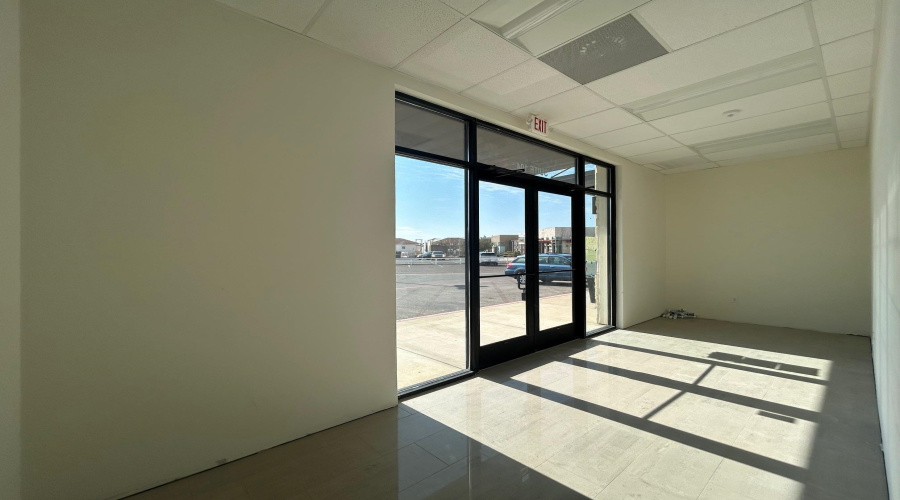 7616 Rocio Dr, Laredo, Texas 78045, 1 Room Rooms,1 BathroomBathrooms,Commercial retail/office,For Rent,7616 Rocio Dr,20250377