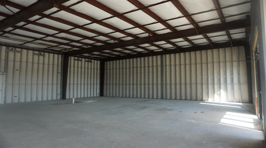 7616 Rocio Dr, Laredo, Texas 78045, 1 Room Rooms,1 BathroomBathrooms,Commercial retail/office,For Rent,7616 Rocio Dr,20250379