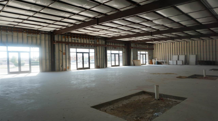 7616 Rocio Dr, Laredo, Texas 78045, 1 Room Rooms,1 BathroomBathrooms,Commercial retail/office,For Rent,7616 Rocio Dr,20250379