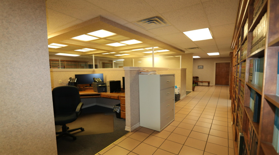 1302 Washington St, Laredo, Texas 78040, 1 Room Rooms,4 BathroomsBathrooms,Commercial retail/office,For Rent,1302 Washington St,20250382