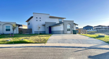 3501 Joaquin Ponce, Laredo, Texas 78046, 4 Bedrooms Bedrooms, 7 Rooms Rooms,2 BathroomsBathrooms,Residential,For Sale,3501 Joaquin Ponce,20250569
