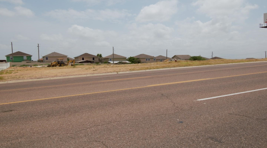 2501 Lomas Del Sur, Laredo, Texas 78046, ,Land,For Sale,2501 Lomas Del Sur,20250620