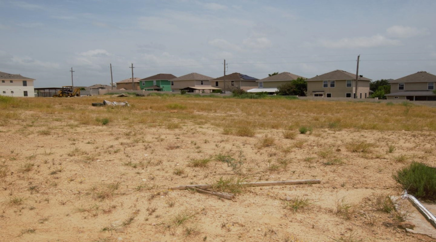 2501 Lomas Del Sur, Laredo, Texas 78046, ,Land,For Sale,2501 Lomas Del Sur,20250620