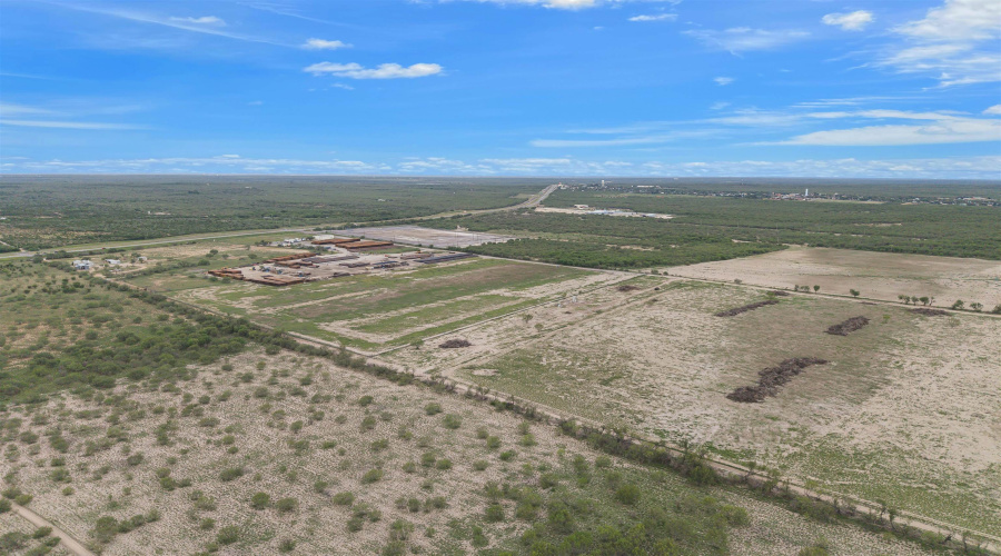6948 U.S. Hwy 83, Laredo, Texas 78046, ,Land,For Rent,6948 U.S. Hwy 83,20250664
