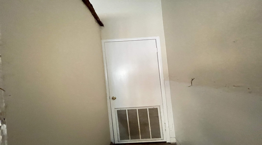 1420 Zaragoza St, Laredo, Texas 78040, 1 Room Rooms,4 BathroomsBathrooms,Commercial retail/office,For Sale,1420 Zaragoza St,20250760