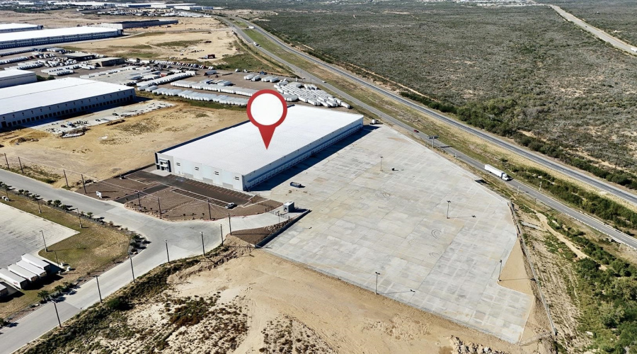 19926 Kraus Lp., Laredo, Texas 78045, 1 Bedroom Bedrooms, 51 Rooms Rooms,4 BathroomsBathrooms,Commercial/industrial,For Rent,19926 Kraus Lp.,20250889