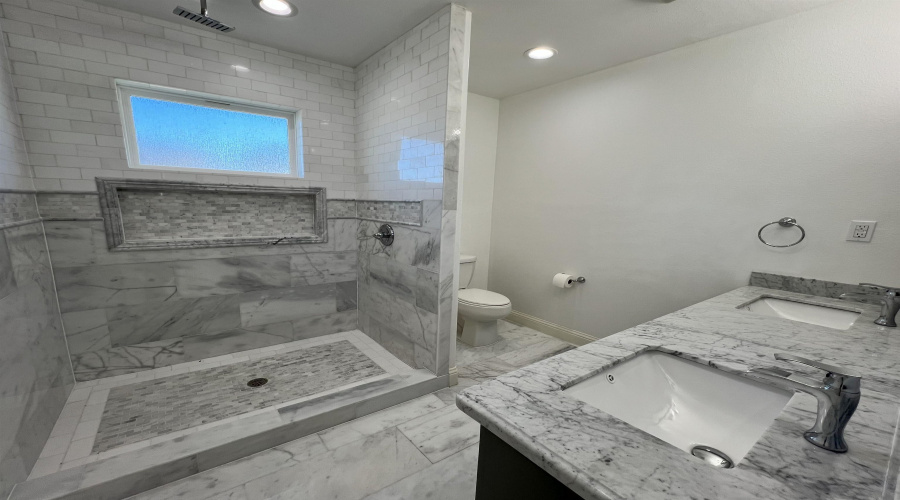 5317 S Siesta Ln, Zapata, Texas 78076, 2 Bedrooms Bedrooms, 5 Rooms Rooms,2 BathroomsBathrooms,Residential,For Sale,5317 S Siesta Ln,20251073