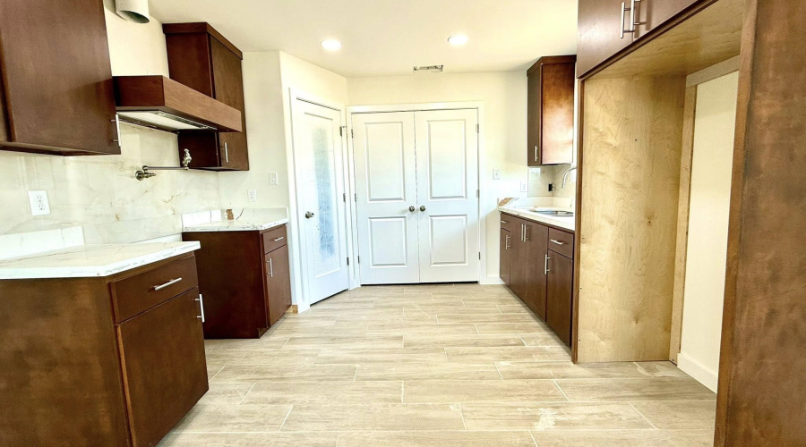 1639 Bilbao Dr., Laredo, Texas 78046, 3 Bedrooms Bedrooms, 5 Rooms Rooms,2 BathroomsBathrooms,Residential,For Sale,1639 Bilbao Dr.,20251246