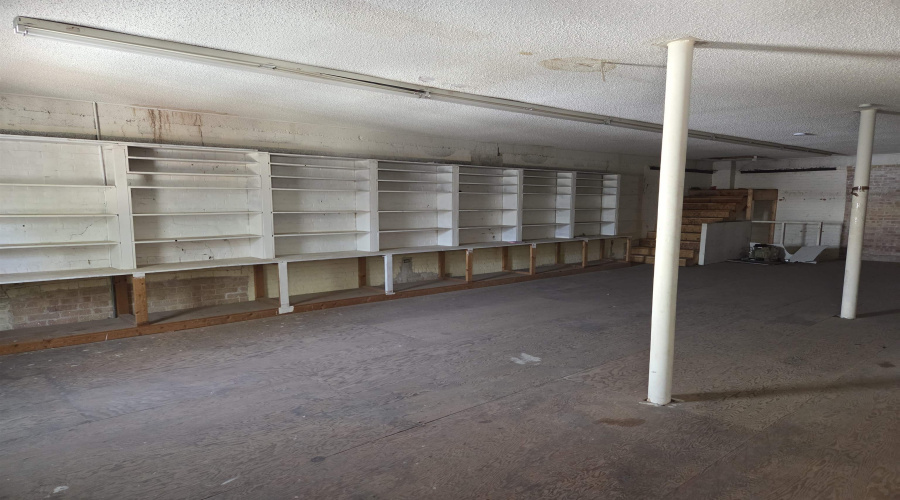 313 Flores Ave, LAREDO, Texas 78040, ,2 BathroomsBathrooms,Commercial retail/office,For Sale,313 Flores Ave,20251279