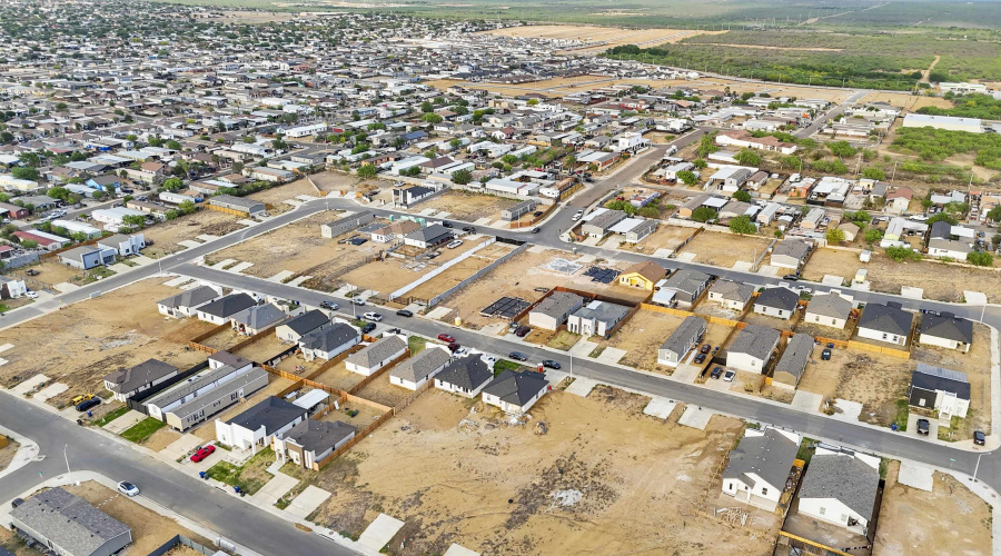 5217 Altea St., LAREDO, Texas 78046-6042, 3 Bedrooms Bedrooms, 5 Rooms Rooms,2 BathroomsBathrooms,Residential,For Sale,5217 Altea St.,20251348 5217 Altea St., LAREDO, Texas 78046-6042, 3 Bedrooms Bedrooms, 5 Rooms Rooms,2 BathroomsBathrooms,Residential,For Sale,5217 Altea St.,20251348