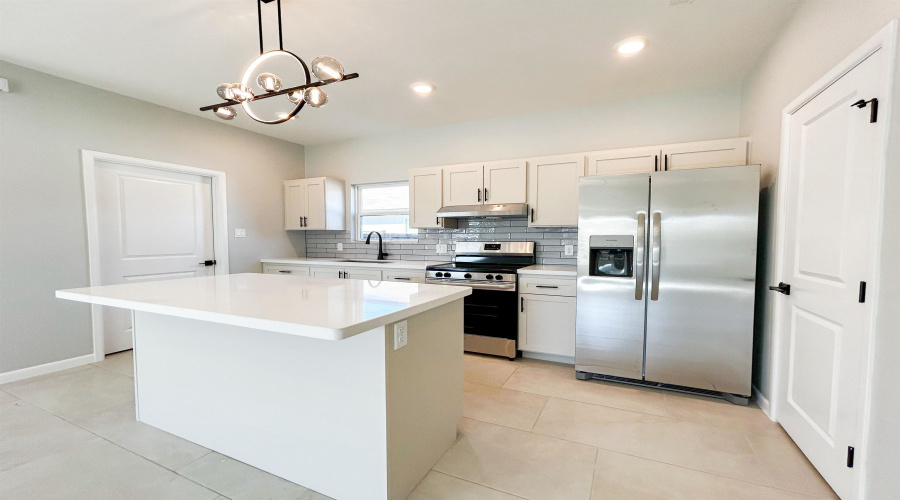 5616 Encanto Dr., Laredo, Texas 78046, 3 Bedrooms Bedrooms, 6 Rooms Rooms,3 BathroomsBathrooms,Residential,For Sale,5616 Encanto Dr.,20250073