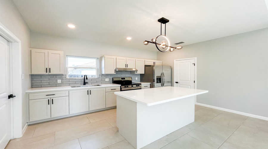 5616 Encanto Dr., Laredo, Texas 78046, 3 Bedrooms Bedrooms, 6 Rooms Rooms,3 BathroomsBathrooms,Residential,For Sale,5616 Encanto Dr.,20250073