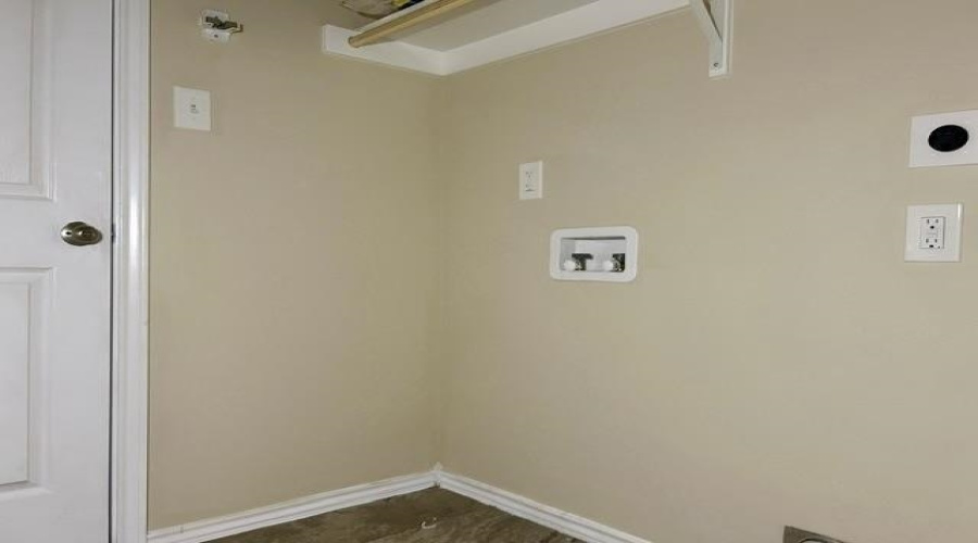 9999 Toinette, Laredo, Texas 78045, 3 Bedrooms Bedrooms, 5 Rooms Rooms,2 BathroomsBathrooms,Residential,For Sale,9999 Toinette,20251439