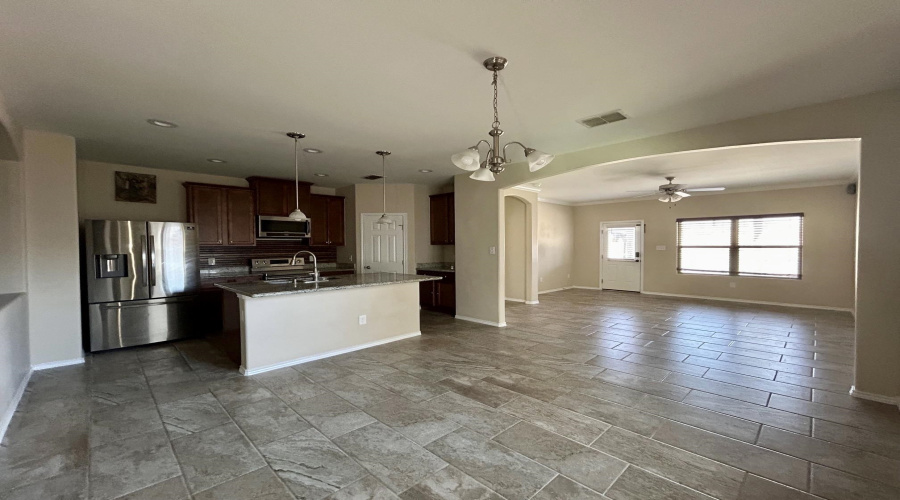 9999 Toinette, Laredo, Texas 78045, 3 Bedrooms Bedrooms, 5 Rooms Rooms,2 BathroomsBathrooms,Residential,For Sale,9999 Toinette,20251439
