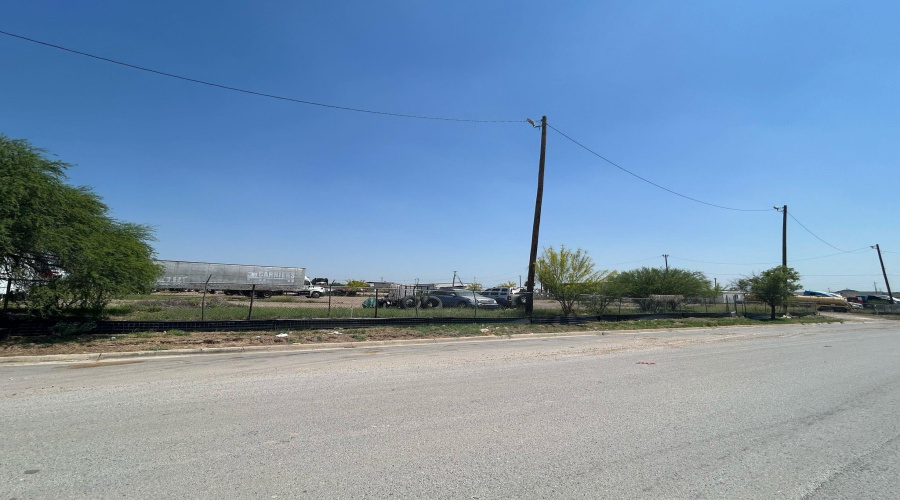 124 Ranch Rd, Laredo, Texas 78043, ,Land,For Sale,124 Ranch Rd,20251461