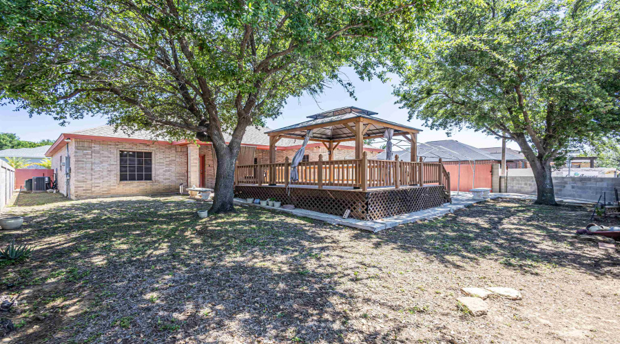 10702 Patron Lp, Laredo, Texas 78245, 3 Bedrooms Bedrooms, 7 Rooms Rooms,2 BathroomsBathrooms,Residential,For Sale,10702 Patron Lp,20251472