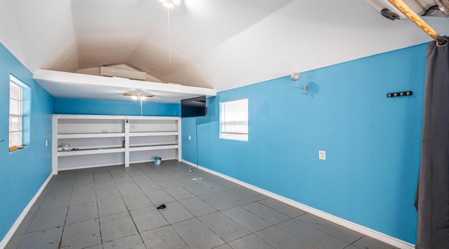 10702 Patron Lp, Laredo, Texas 78245, 3 Bedrooms Bedrooms, 7 Rooms Rooms,2 BathroomsBathrooms,Residential,For Sale,10702 Patron Lp,20251472