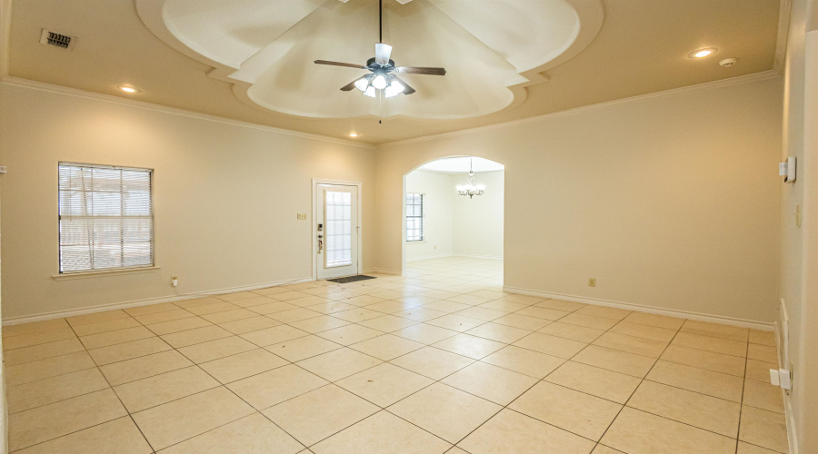 10702 Patron Lp, Laredo, Texas 78245, 3 Bedrooms Bedrooms, 7 Rooms Rooms,2 BathroomsBathrooms,Residential,For Sale,10702 Patron Lp,20251472