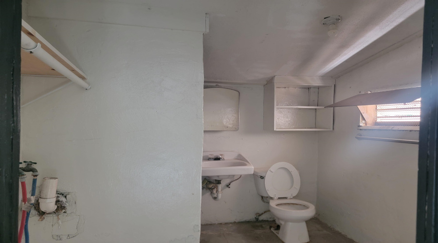 3607 Tilden Ave, LAREDO, Texas 78040, ,Multi-family,For Sale,3607 Tilden Ave,20251479