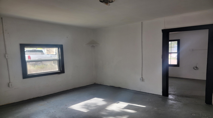 3607 Tilden Ave, LAREDO, Texas 78040, ,Multi-family,For Sale,3607 Tilden Ave,20251479
