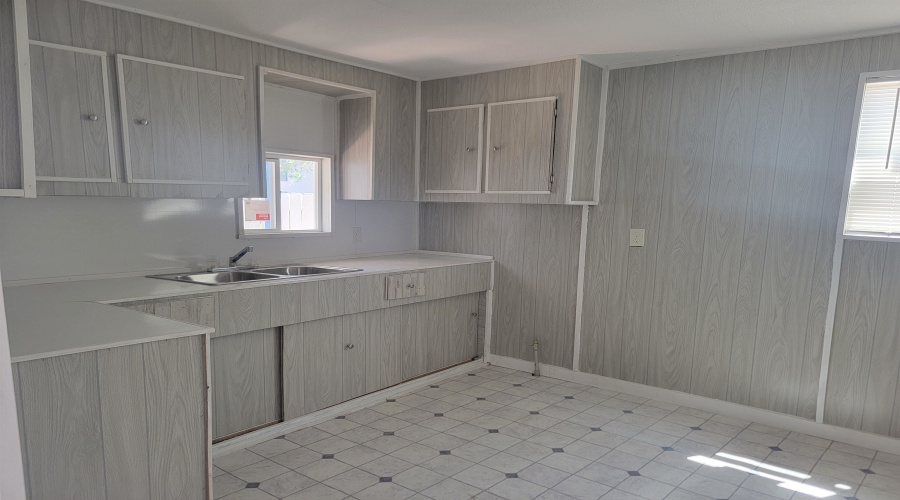 3607 Tilden Ave, LAREDO, Texas 78040, ,Multi-family,For Sale,3607 Tilden Ave,20251479