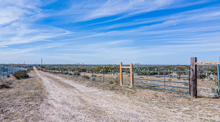 1798 Las Pilas Rd., LAREDO, Texas 78041, ,Land,For Sale,1798 Las Pilas Rd.,20251495