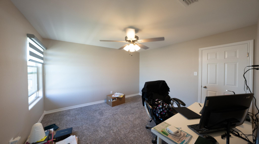 1423 Ocaso Dr., Laredo, Texas 78045, 5 Bedrooms Bedrooms, 9 Rooms Rooms,3 BathroomsBathrooms,Residential,For Sale,1423 Ocaso Dr.,20251502