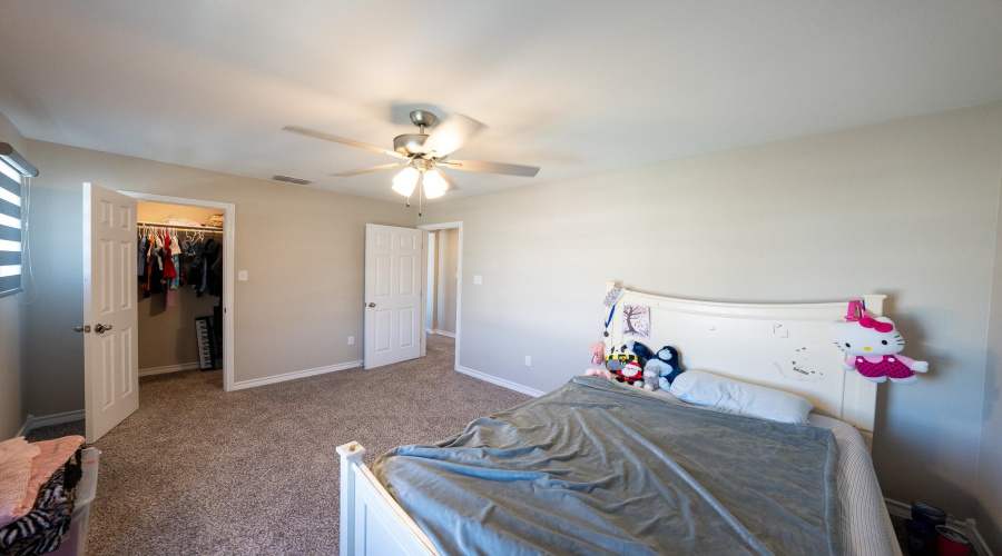 1423 Ocaso Dr., Laredo, Texas 78045, 5 Bedrooms Bedrooms, 9 Rooms Rooms,3 BathroomsBathrooms,Residential,For Sale,1423 Ocaso Dr.,20251502