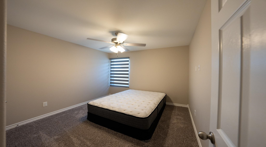 1423 Ocaso Dr., Laredo, Texas 78045, 5 Bedrooms Bedrooms, 9 Rooms Rooms,3 BathroomsBathrooms,Residential,For Sale,1423 Ocaso Dr.,20251502