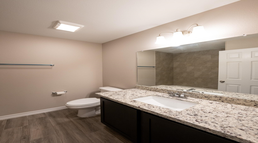 1423 Ocaso Dr., Laredo, Texas 78045, 5 Bedrooms Bedrooms, 9 Rooms Rooms,3 BathroomsBathrooms,Residential,For Sale,1423 Ocaso Dr.,20251502